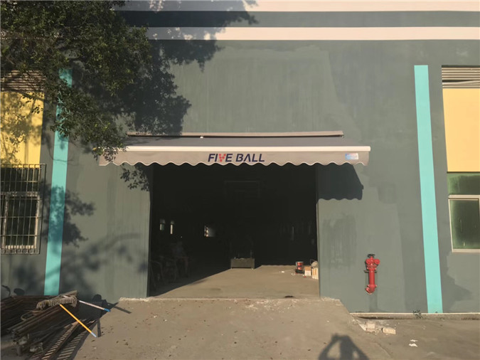 電動伸縮、和手搖伸縮